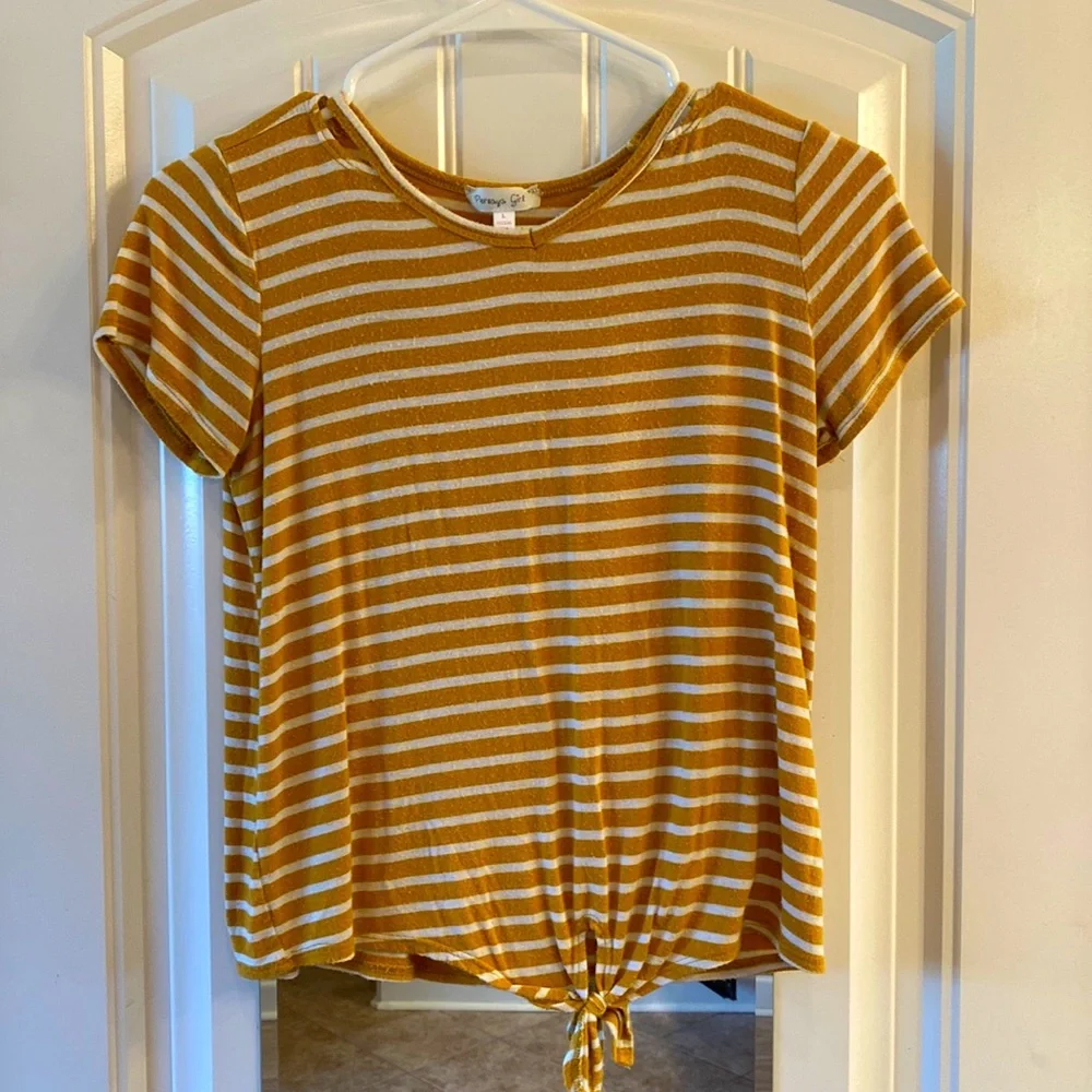 Kay Tie Front Cut Out Top (Girl L) - Picture 2 of 6